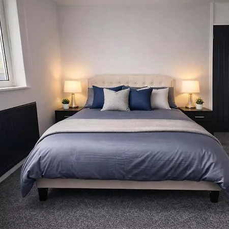 Appartement Modern 3 Bed Near Arena Free Parking